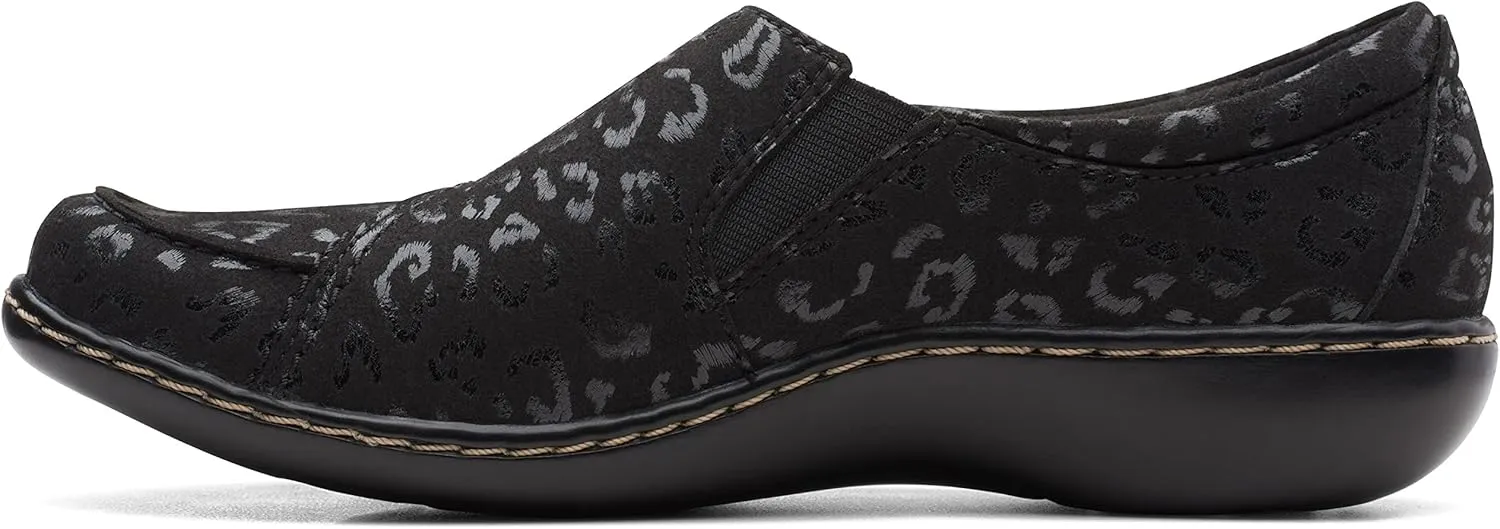 Clarks Women's Ashland Lane Q Slip-On Loafer