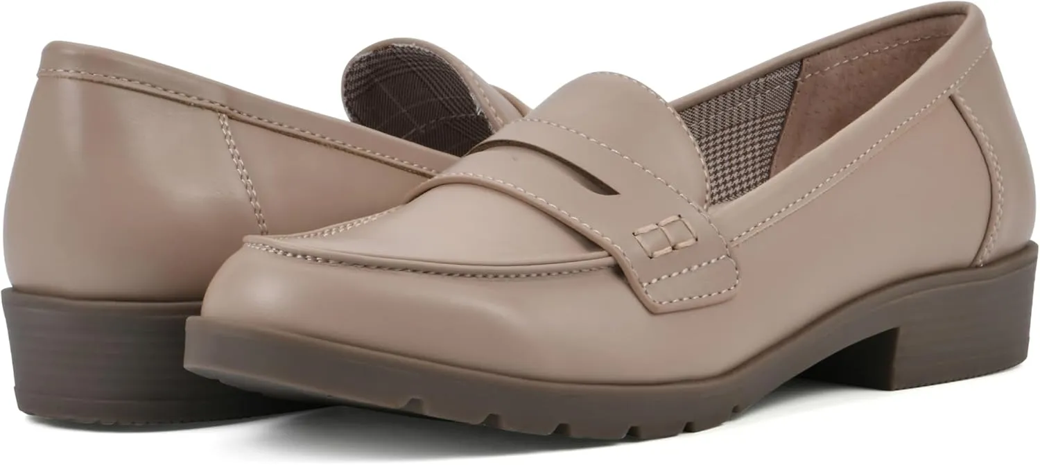 CLIFFS BY WHITE MOUNTAIN Women's Galah Penny Loafer Flat