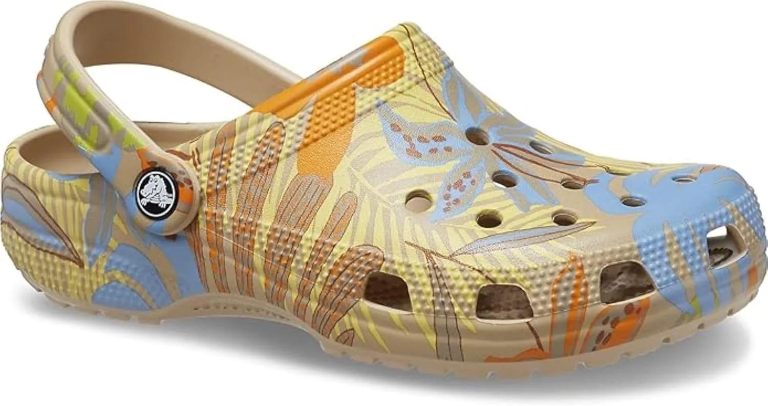 Crocs Unisex-Adult Classic Graphic Clogs