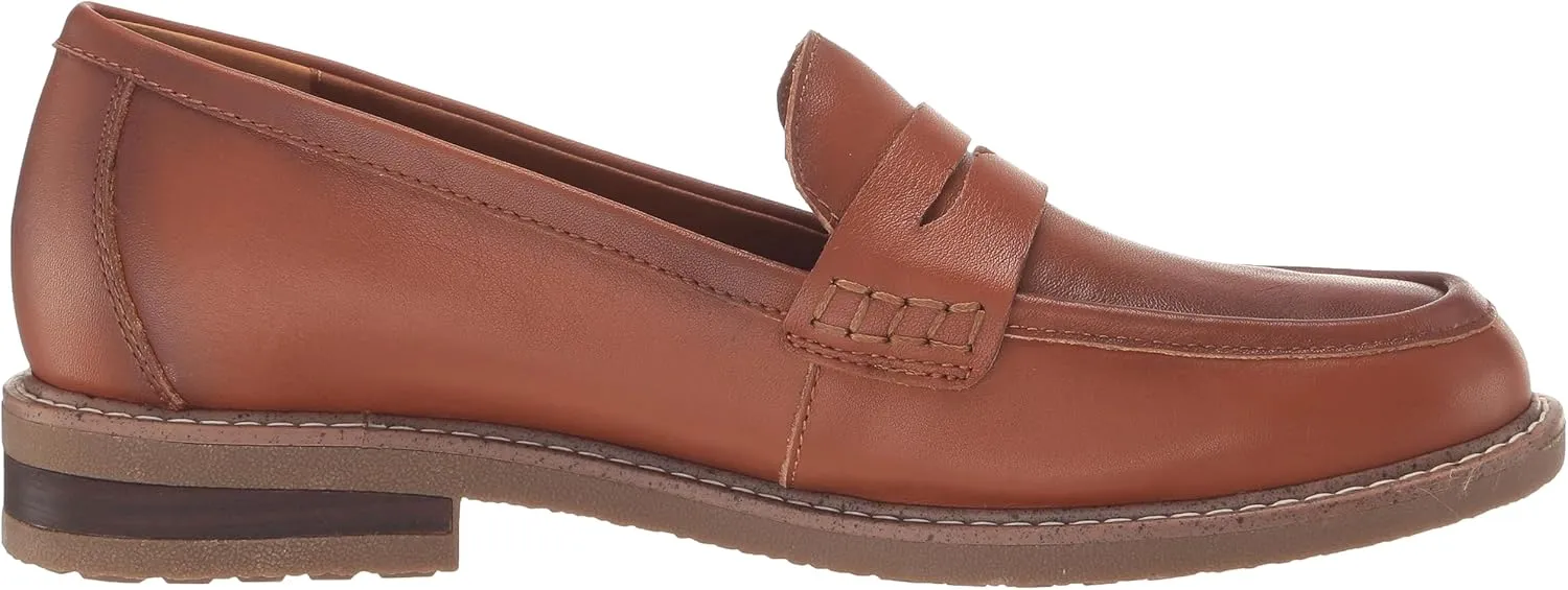 Earth Women's Javas Penny Loafer