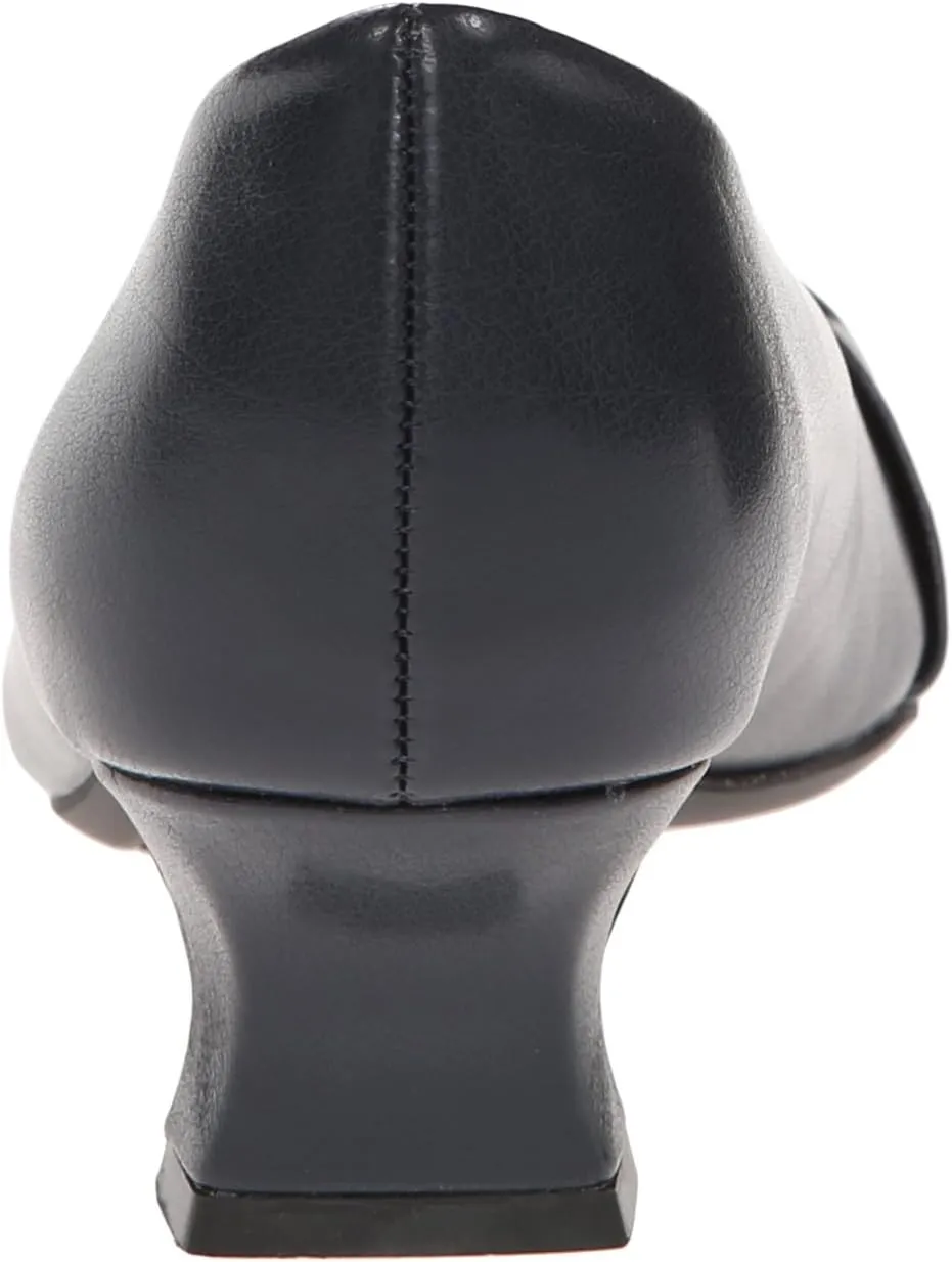 Easy Street Women's Waive Dress Pump