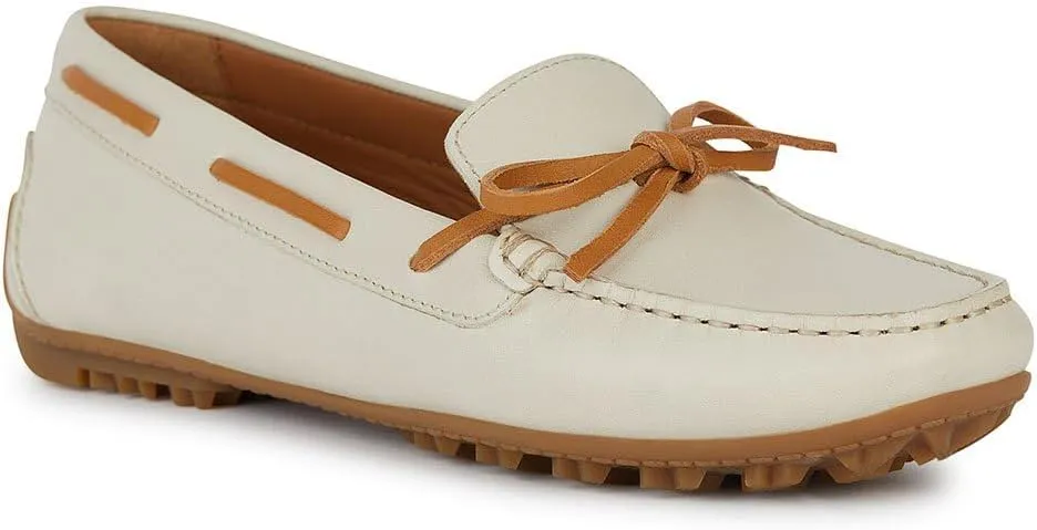 Geox Womens Kosmopolis Grip Boat Loafer