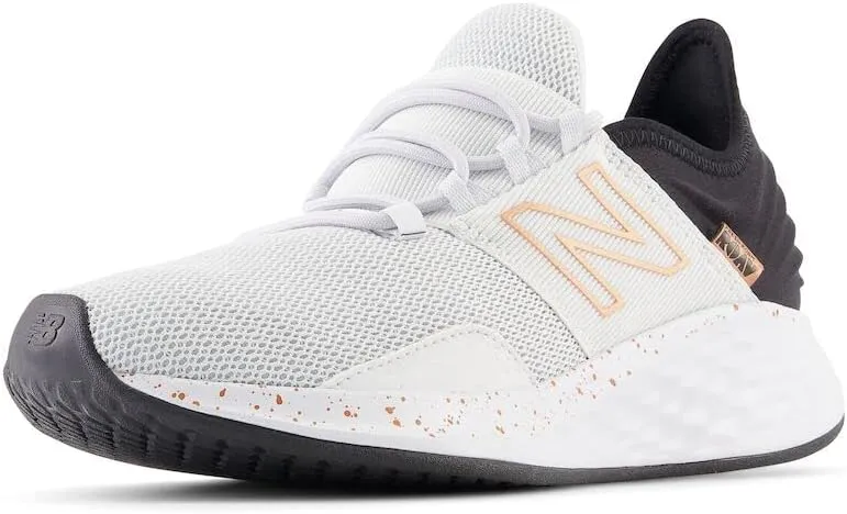 New Balance Women's Fresh Foam Roav' Road Running Shoe
