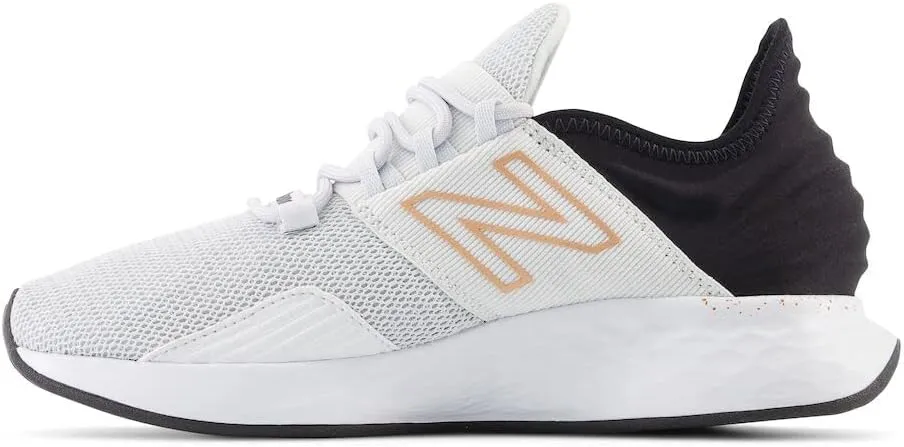 New Balance Women's Fresh Foam Roav' Road Running Shoe