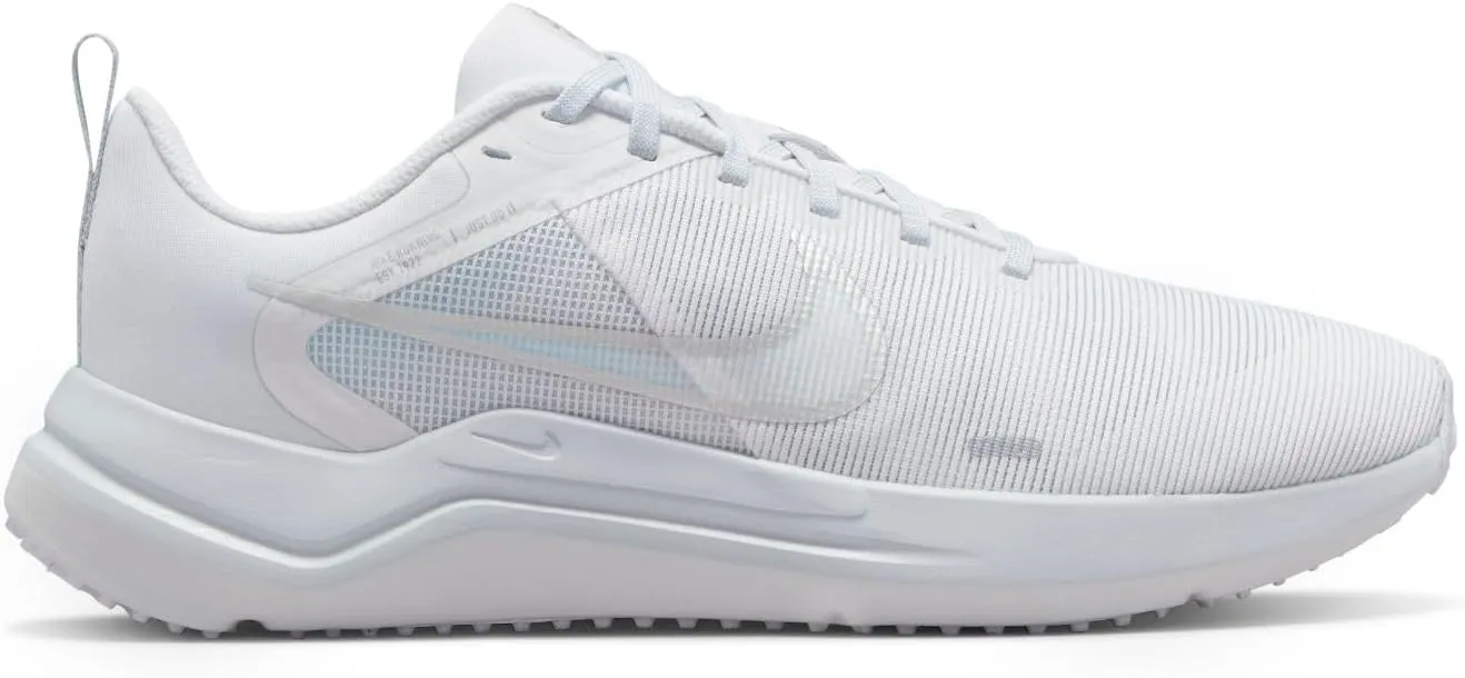 Nike Women's Downshifter 12 Sneaker