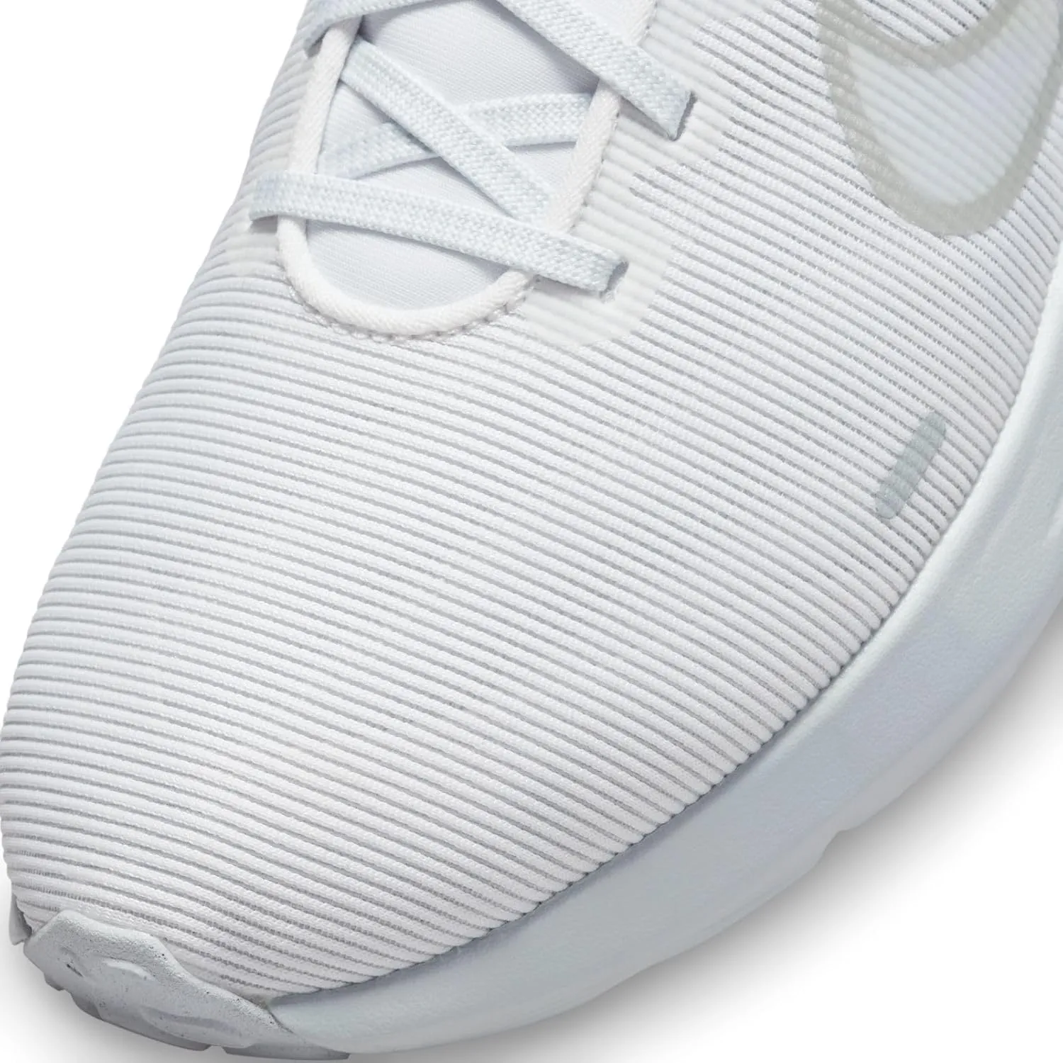 Nike Women's Downshifter 12 Sneaker