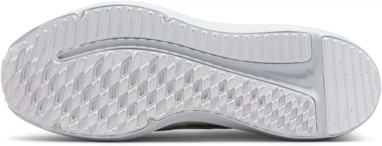 Nike Women's Downshifter 12 Sneaker