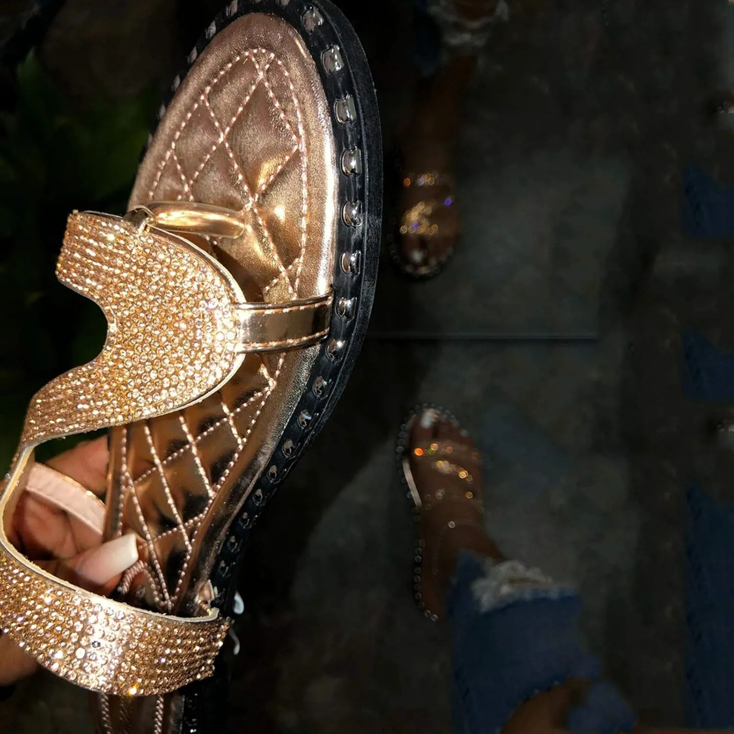 Shiny Rhinestone Flat Sandals for Women Open Toe Slip On Flip Flops Summer Outdoor Beach Travel Flats Party Club Shoes