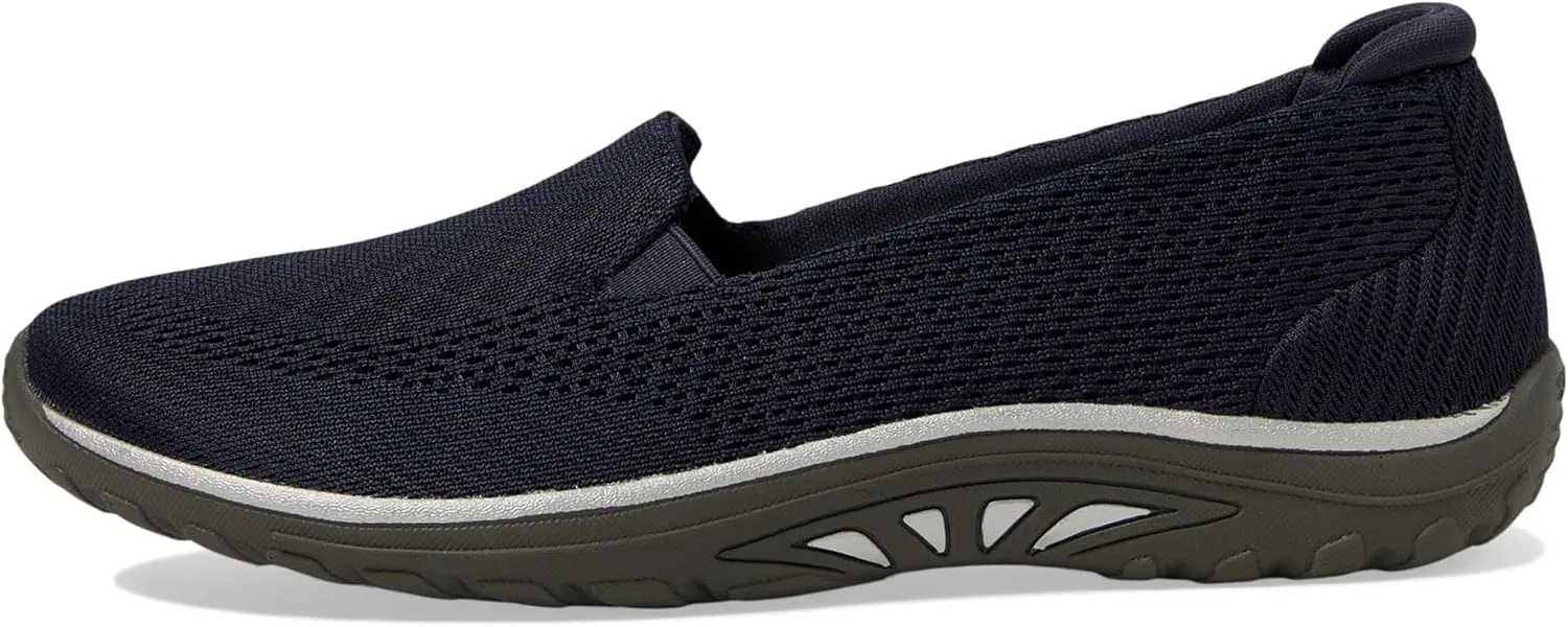 Skechers Modern Comfort Women's Reggae Fest-Willows Vibe Loafer Flat