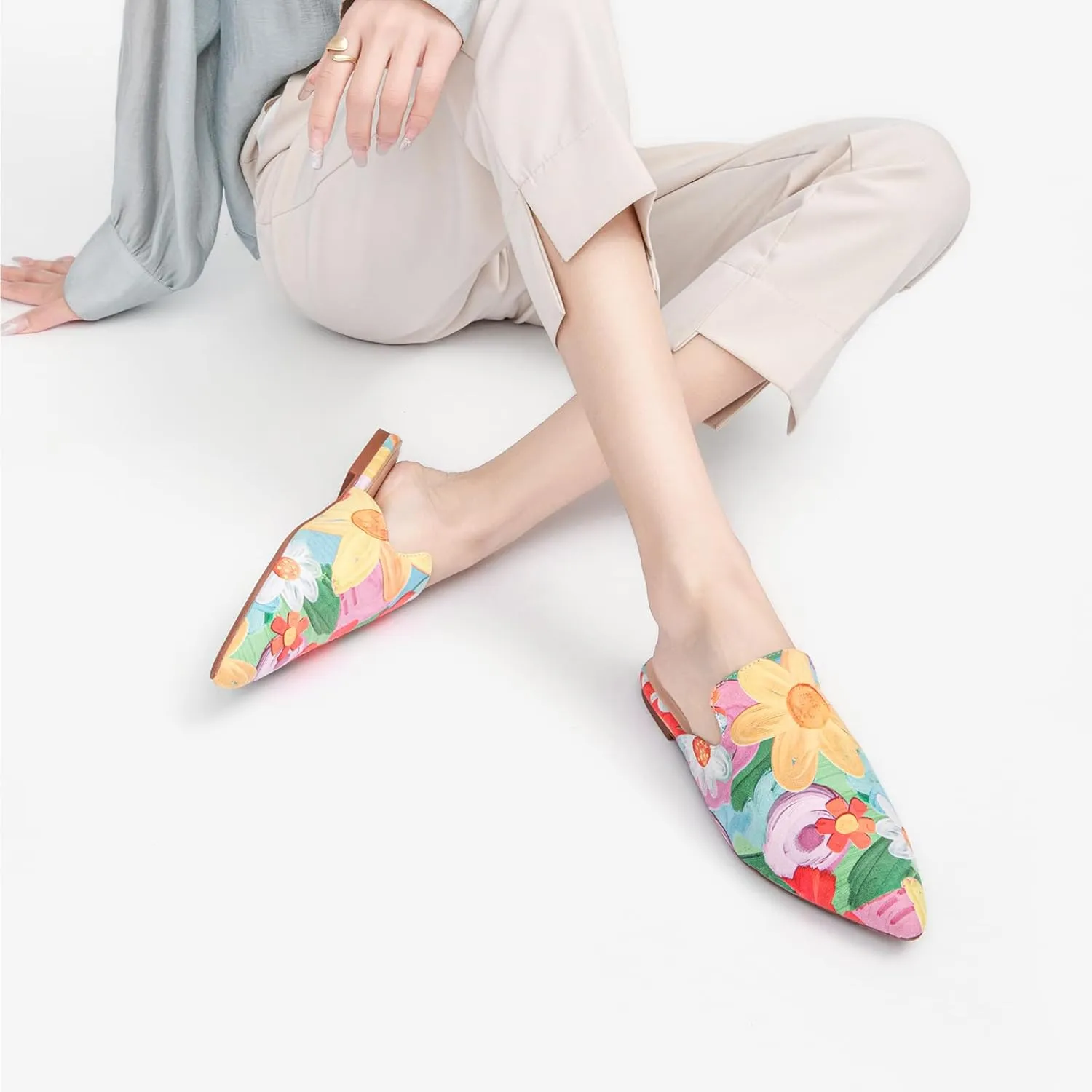 Tilocow Mules for Woman Comfortable Pointed Toe Backless Loafers Flat Mule Business Casual Shoes Slides Slip on