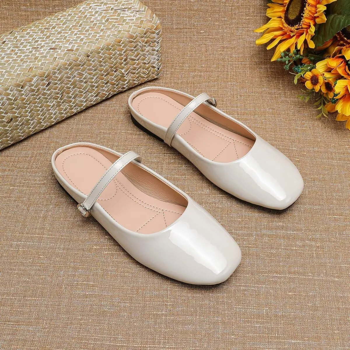 TN TANGNEST Women's Mary Jane Shoes Mules for Women Flats Retro One Line Strap Flats Cute Square Toe Backless Flat Mules