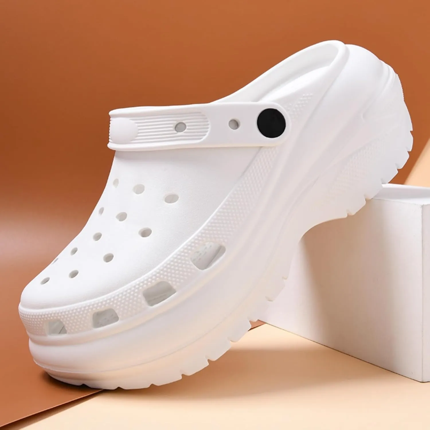 Women’s Breathable Clog Sandals with Adjustable Strap & Non-Slip Sole Lightweight Casual Slip-Ons